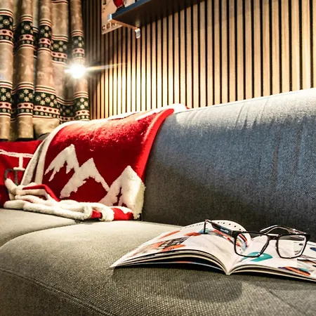 Апартаменти Gate - Giomein - To Door By Cervino View Experience *